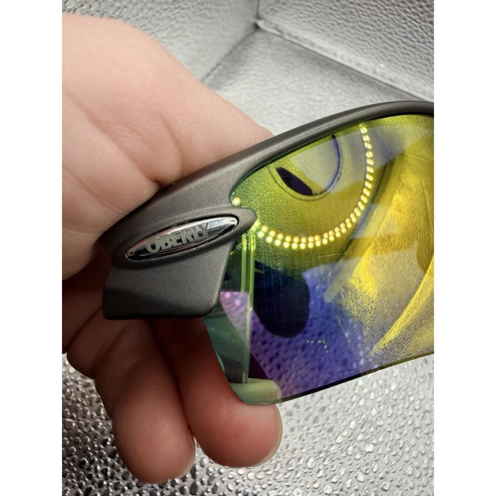 Oberly men reflective